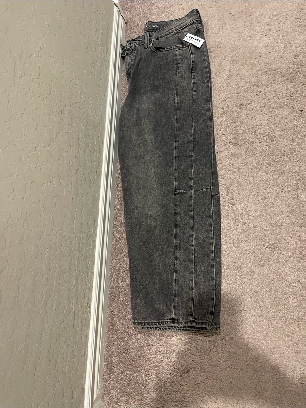 Old Navy Straight Leg Jeans — Washed Black